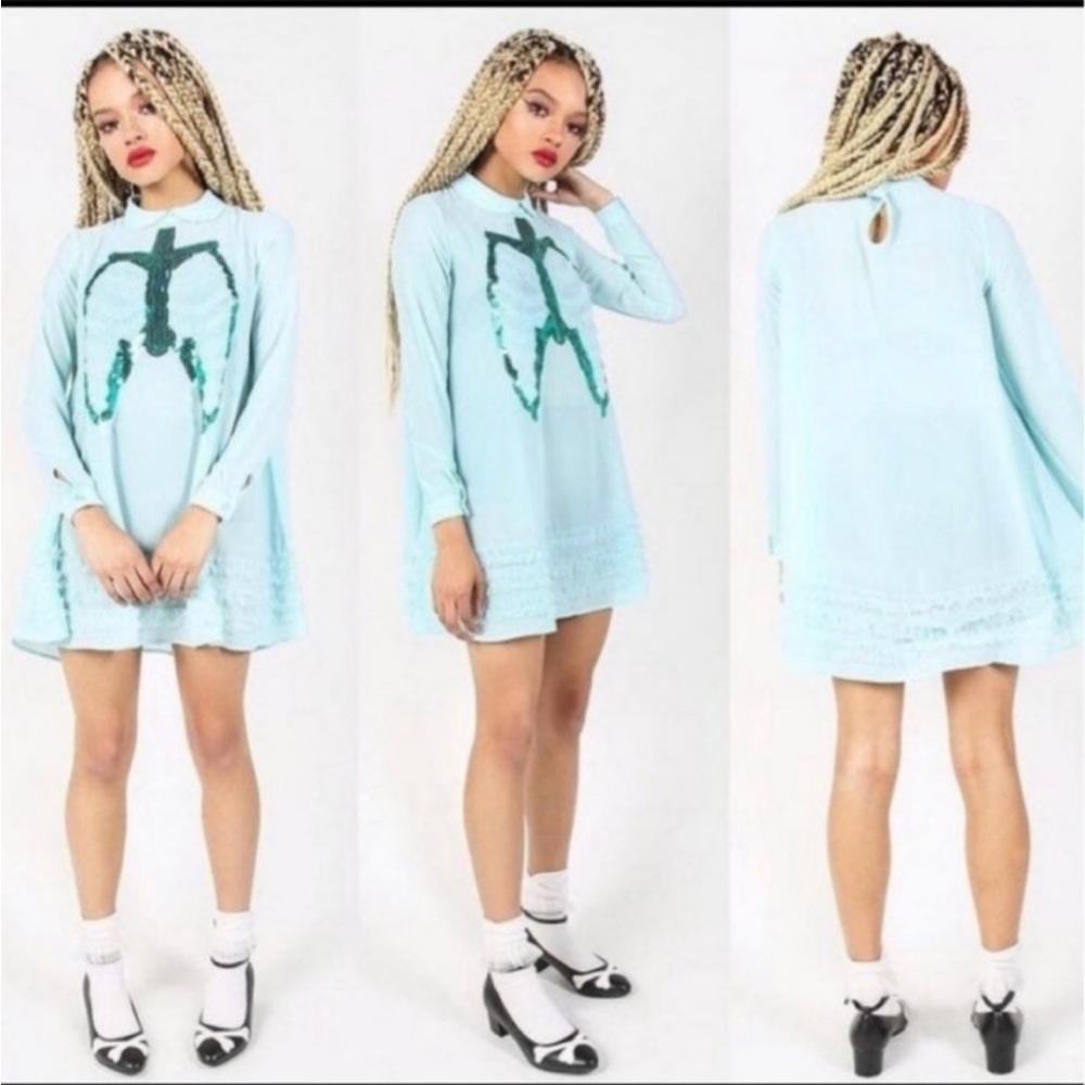 Sz XL Dead Mermaid Walking Dress